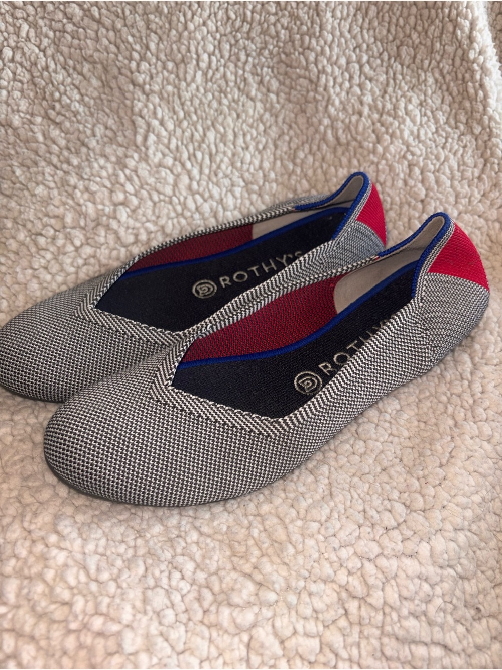 Rothy’s The Flat Cherry Ribbon Stripe Retired Ballet Flats Size 8.5 US